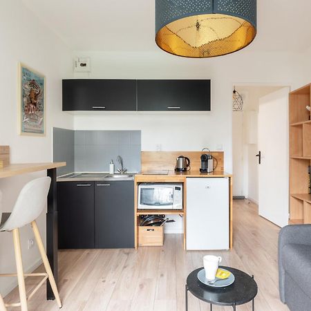 Studio Centre-Ville Avec Terrasse Et Parking Securise Gratuit Nantes Exterior photo
